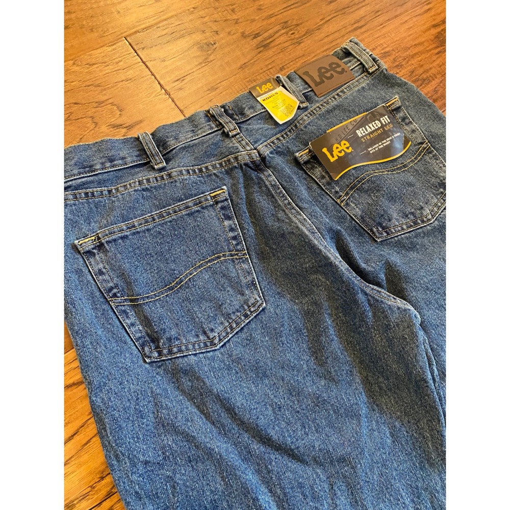 Lee Mens Relaxed Fit Straight Leg Jeans Medium Wash 36x30 New With Tags - Picture 7 of 8